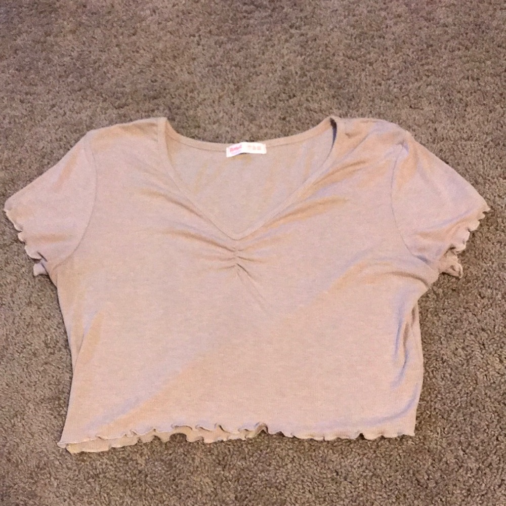 ROMWE cropped shirt with ruffles.